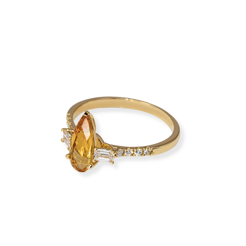 Imperial Topaz & Diamond Ring 18k Gold