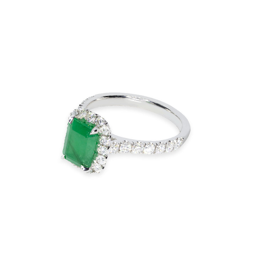 anillo esmeralda