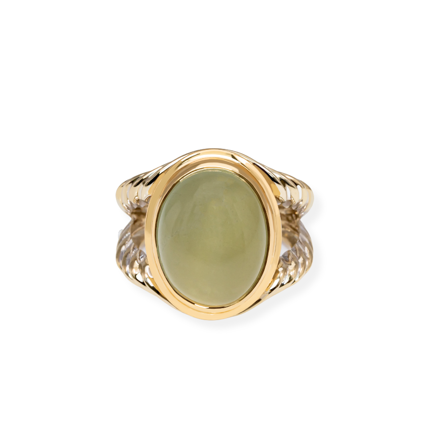18k Gold Aquamarine Ring