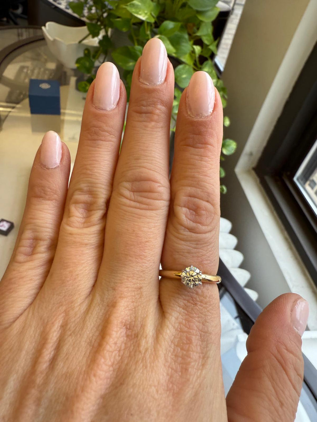 SOLITARY RING 18K