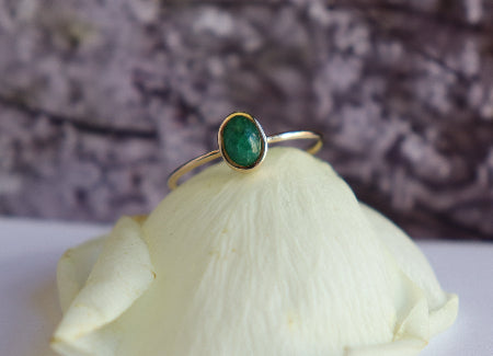 Emerald Ring 18k Gold