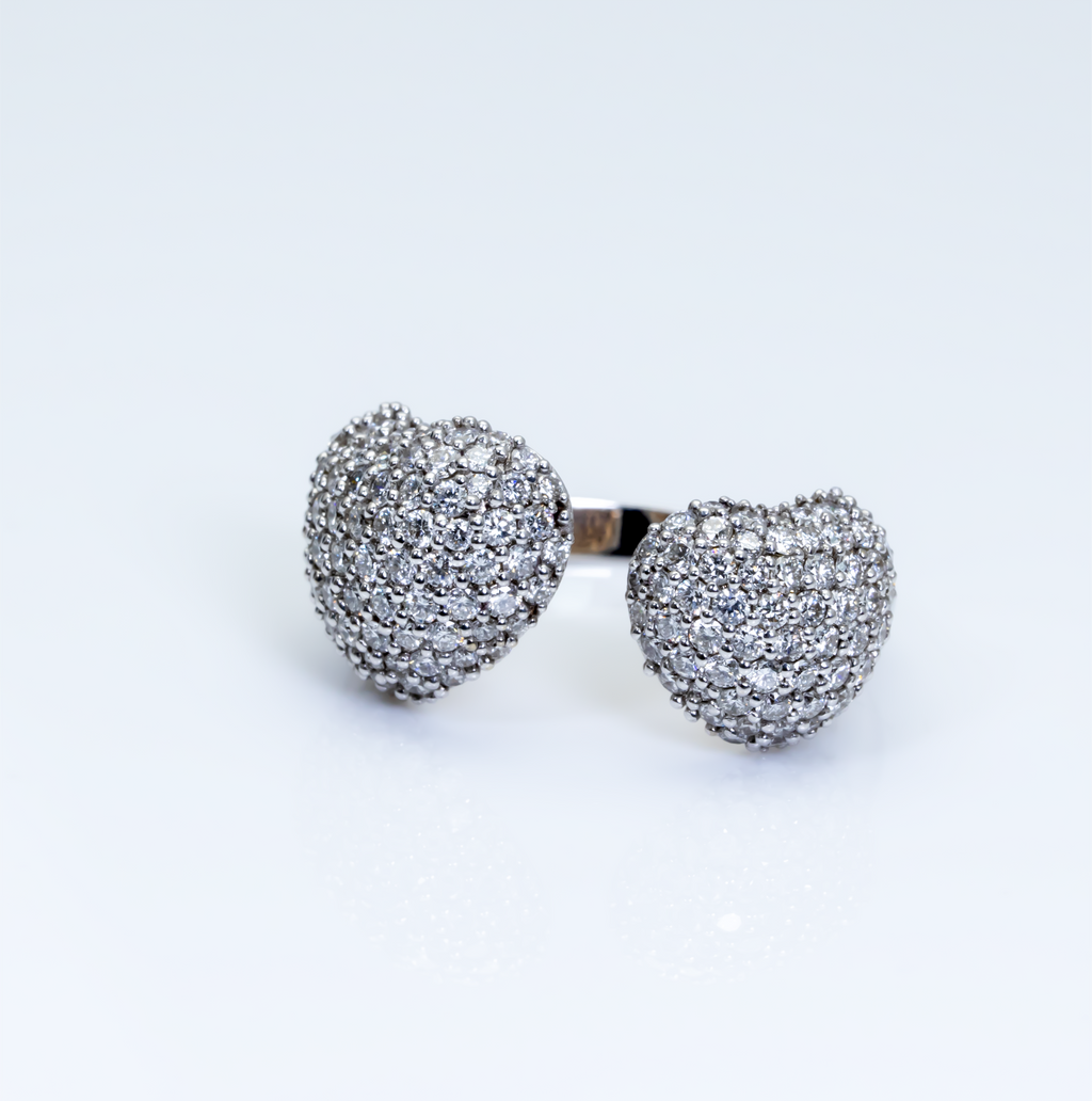 Natural Diamonds 18K White Gold Heart Ring