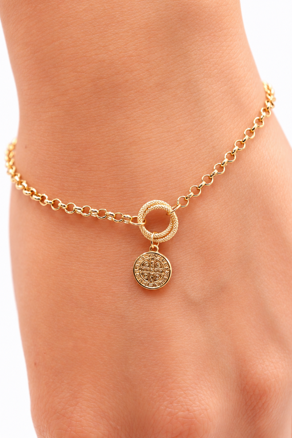 18K Yellow Gold Saint Benedict Medallion Bracelet