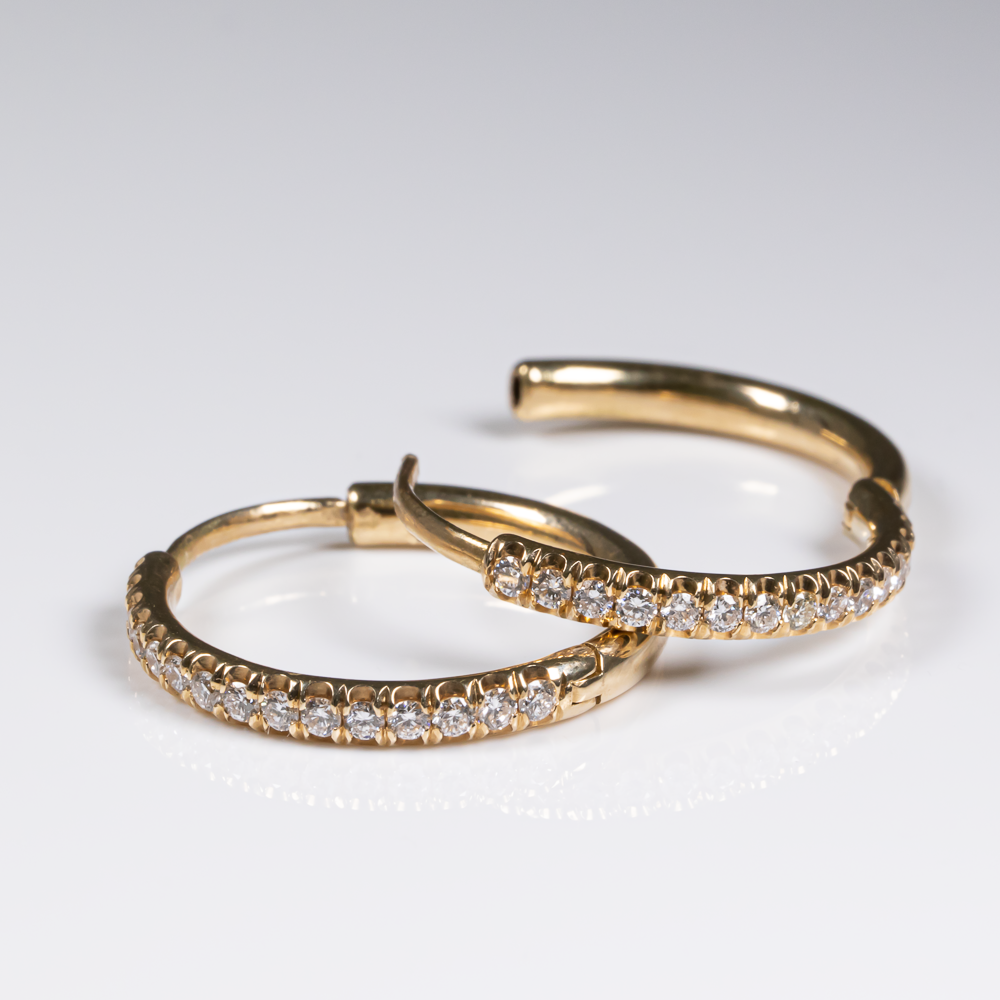 Pendientes de oro con diamantes
