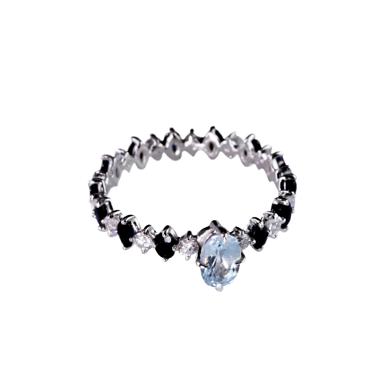 Anillo de zafiro