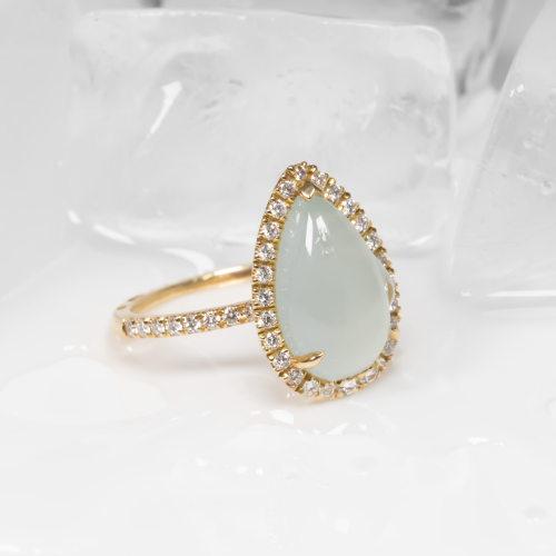 Anillo de aguamarina y diamantes