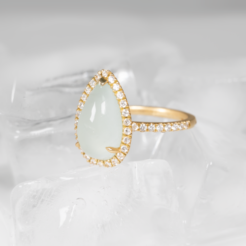 Anillo de aguamarina y diamantes