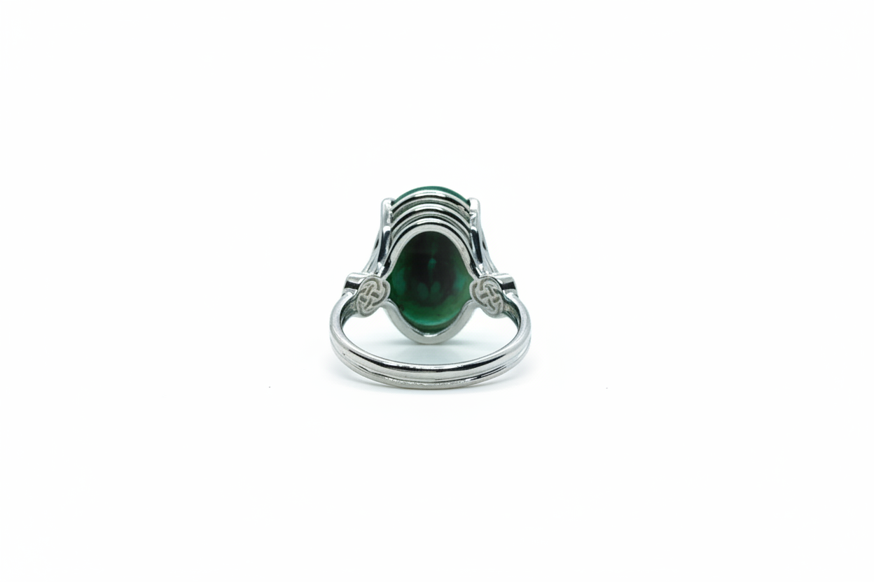 Dark Green Quartz Oval