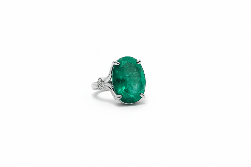 Dark Green Quartz Oval
